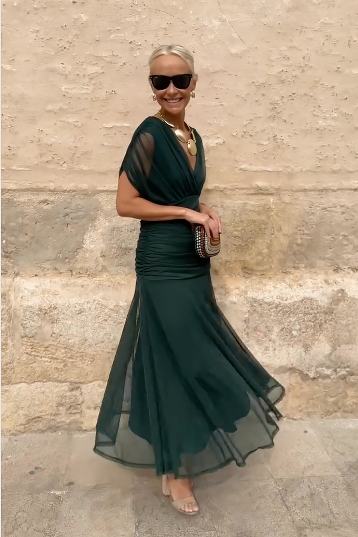 Luisa Dress with V-neck